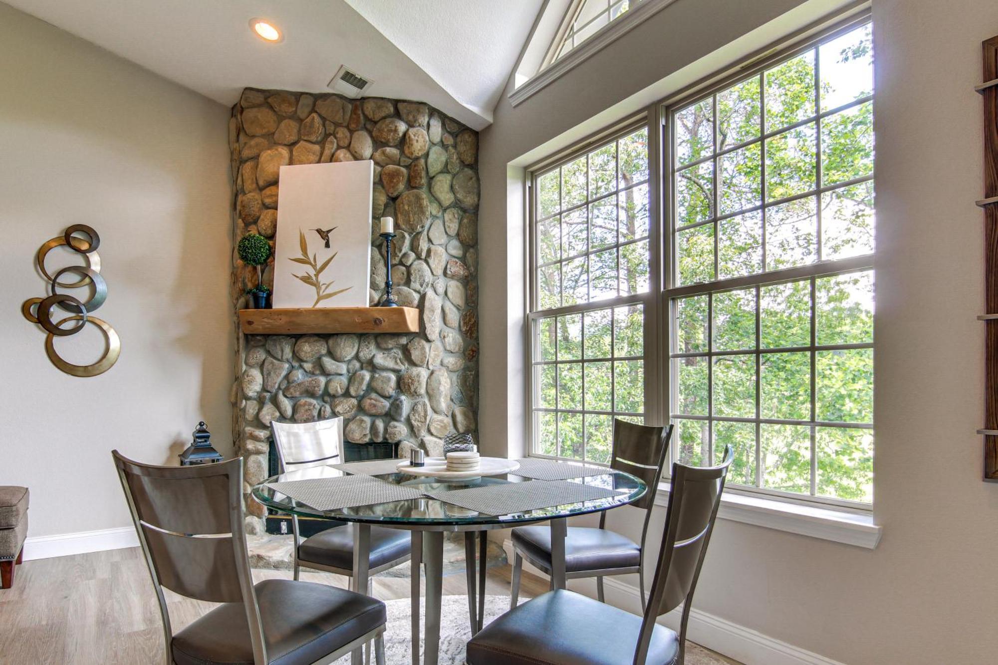 Lake Lure Condo With Resort Pool And Beach Access! Zewnętrze zdjęcie